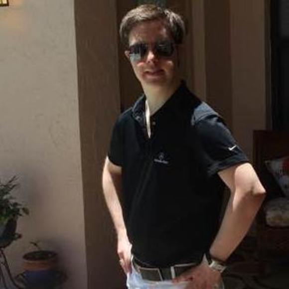 Meet your Posher, Nick - Picture 2 of 2