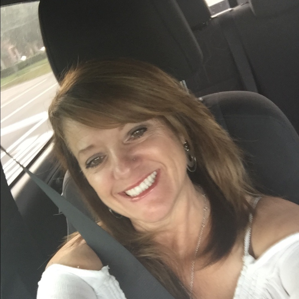 Meet your Posher, Tracy