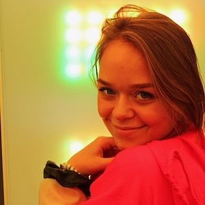 Meet your Posher, Emma