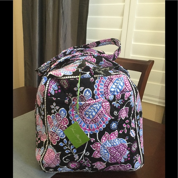 NWT VERA BRADLEY LARGE DUFFEL - Picture 2 of 4