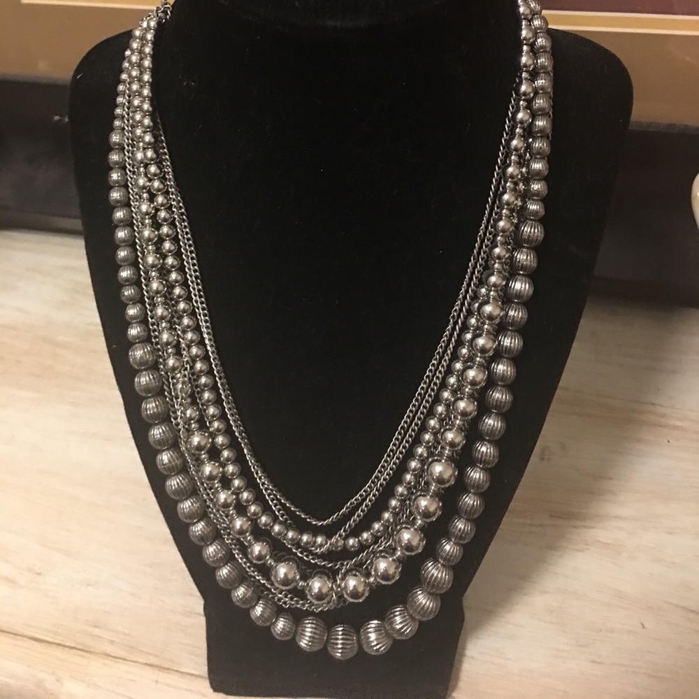 Premier designs Mainstream necklace