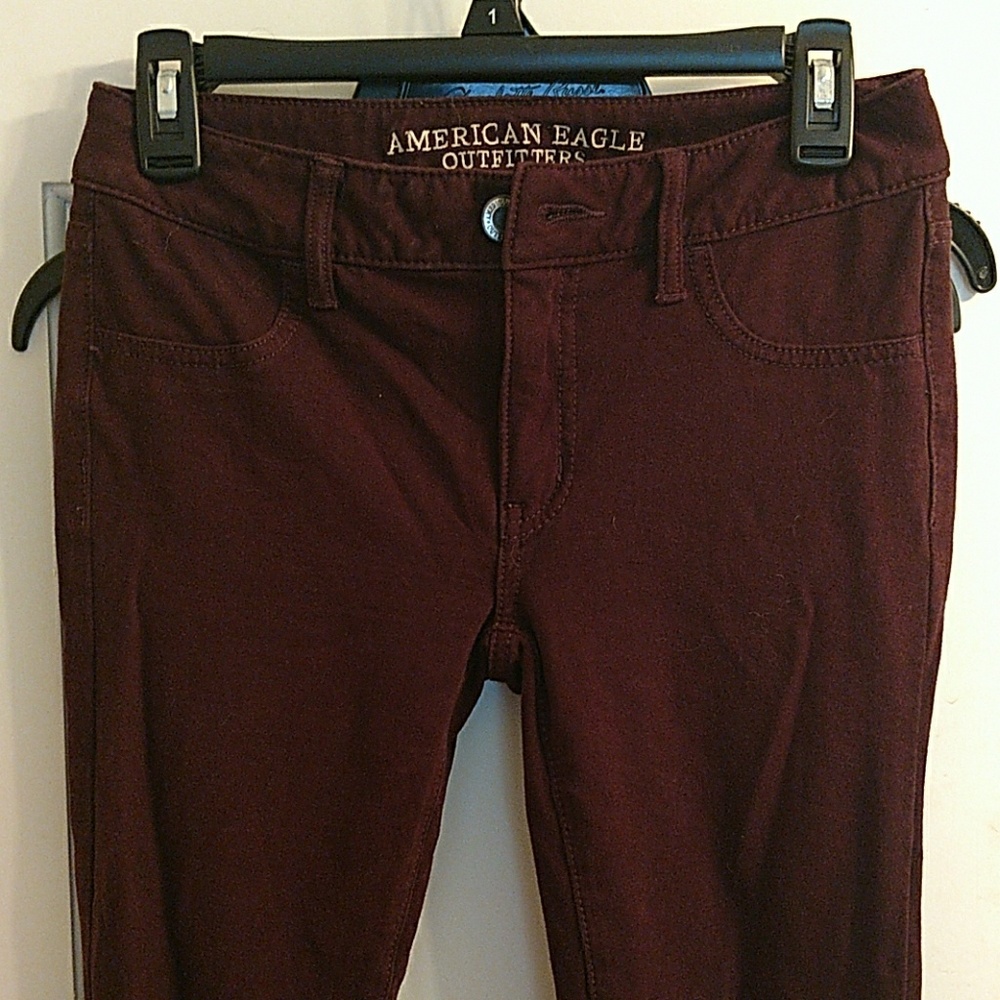 American Eagle Maroon Jegging size 2