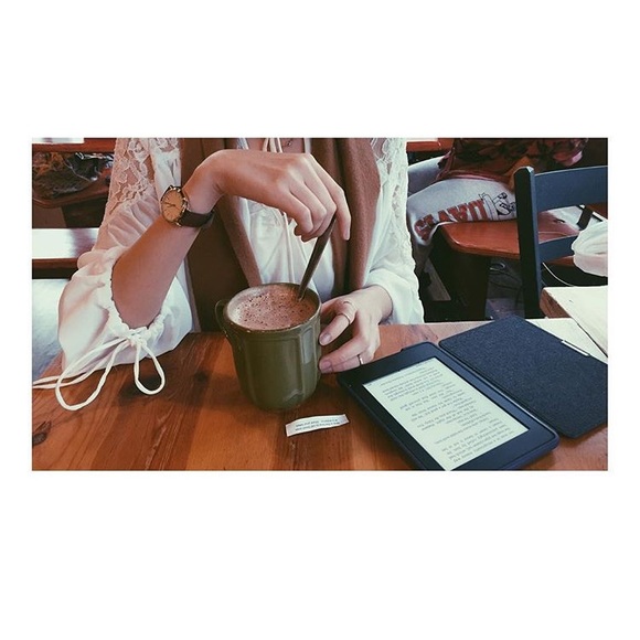 Meet your Posher, Dora - Picture 6 of 8