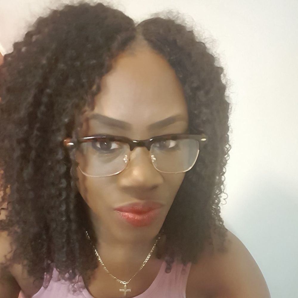 Meet your Posher, Stephenie