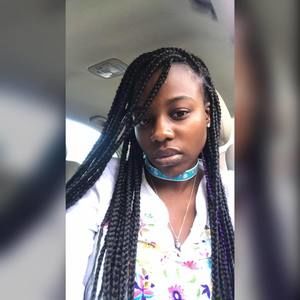 Meet your Posher, Nina