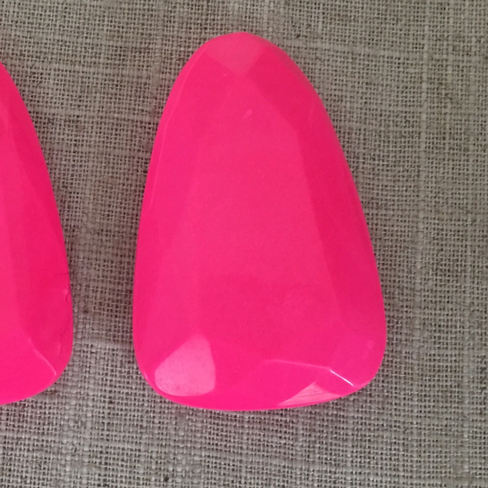 Kendra Scott Neon Pink Sandra Harlow stone