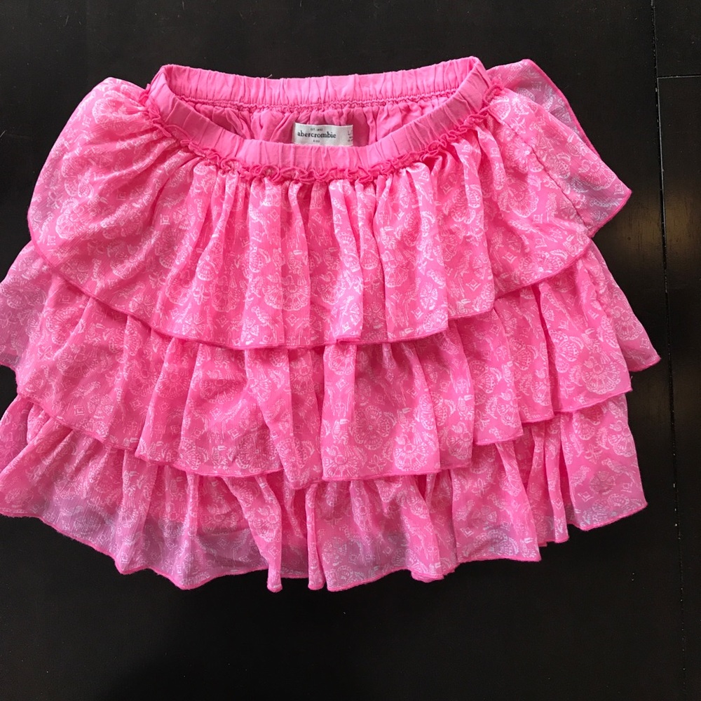 Girls Abercrombie size large (14) pink skirt
