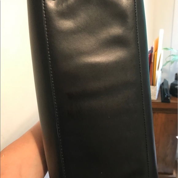 Authentic Kate Spade leather purse - Picture 4 of 5