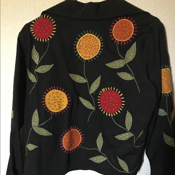 Flash Sale! Embroidered Black Jacket - Picture 2 of 4