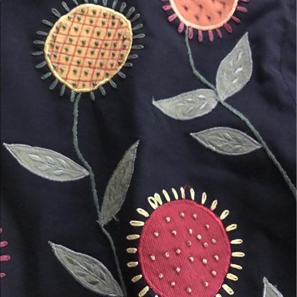 Flash Sale! Embroidered Black Jacket - Picture 3 of 4