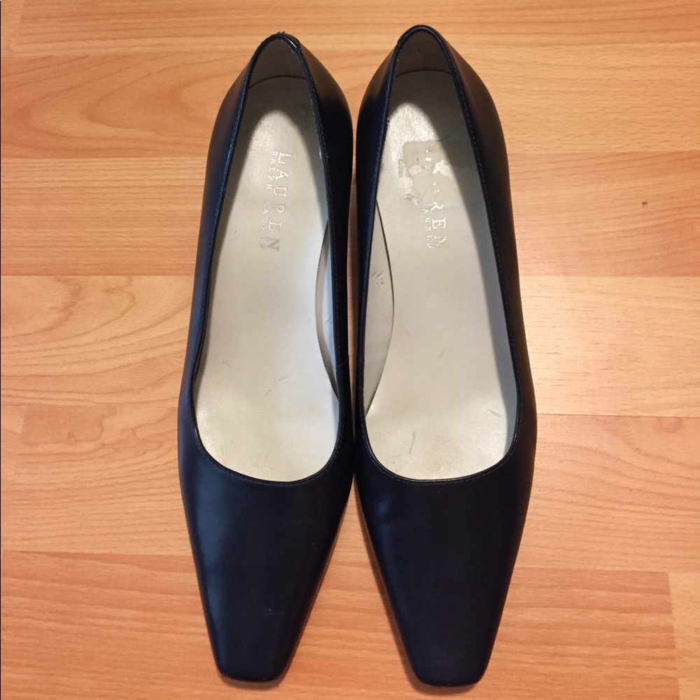 Navy blue Ralph Lauren pumps size 7b