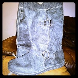 Black suede girl boots, never worn.