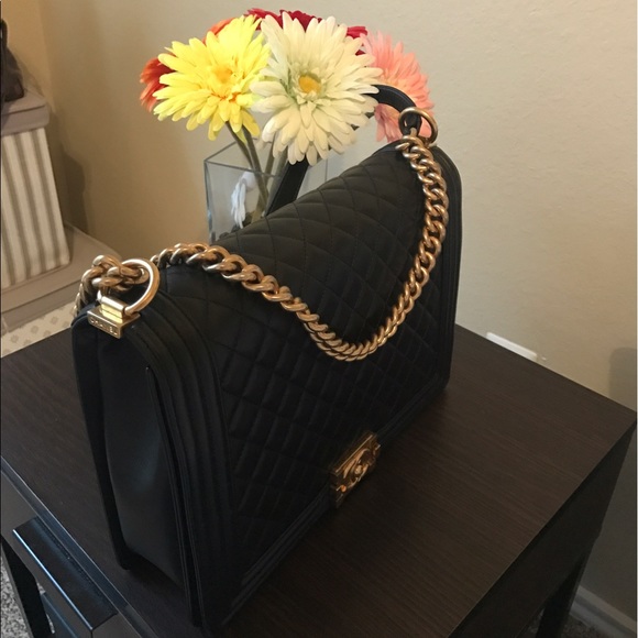 Chanel Le Boy in Lamb Skin - Picture 4 of 4