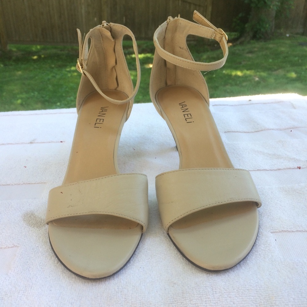 Cat heel open toe sandal