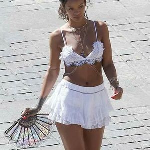 Meet your Posher, Omari