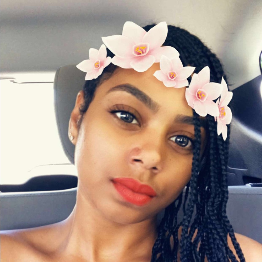 Meet your Posher, Keke