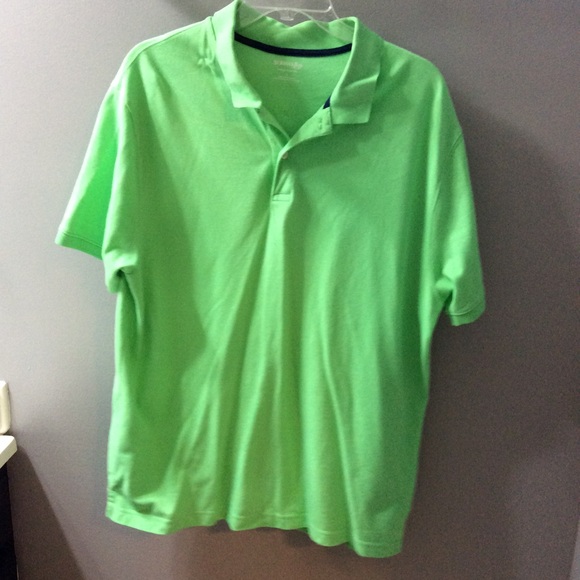 St. John's Bay Other - St. John's bay men's green polo - size large 🌊