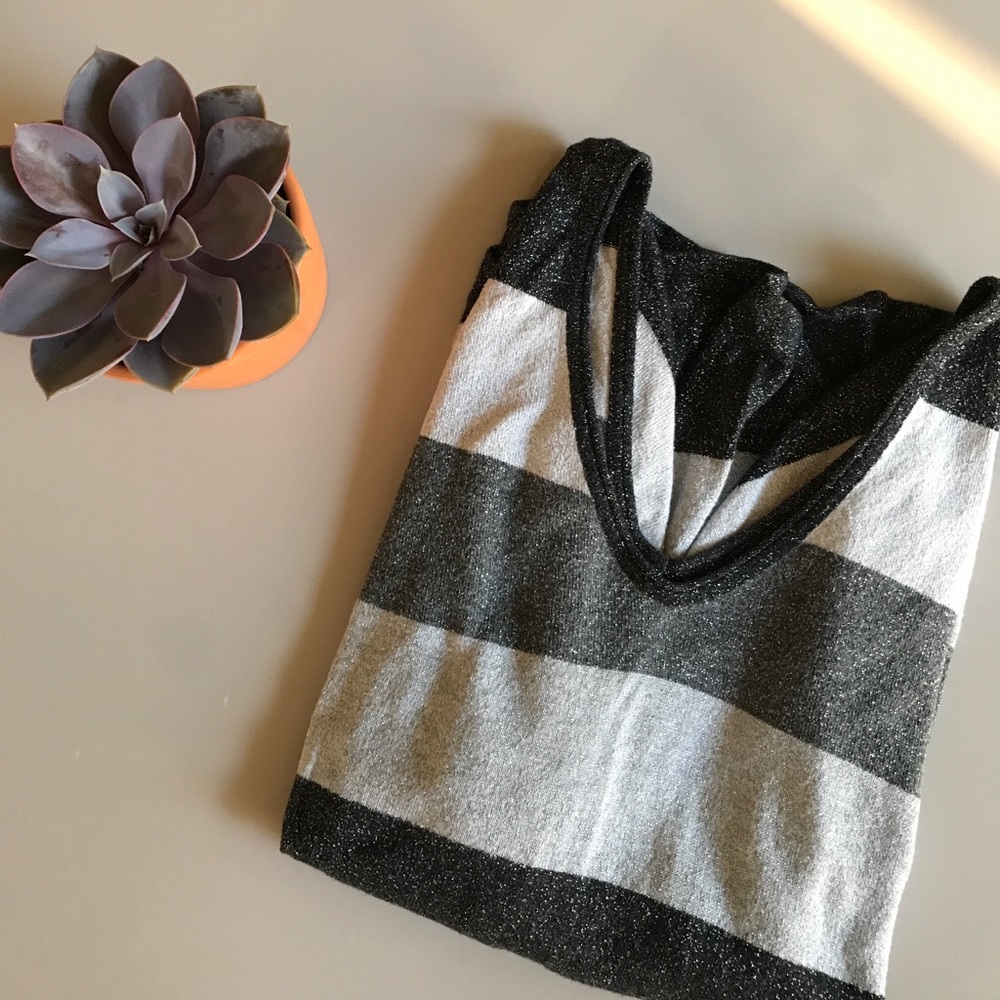 Stripped Express Top