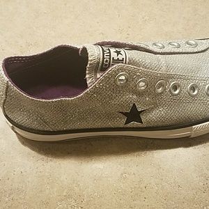 Converse sneaker never worn