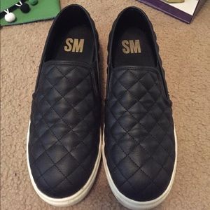Black Steve Madden inspired slip on sneakers