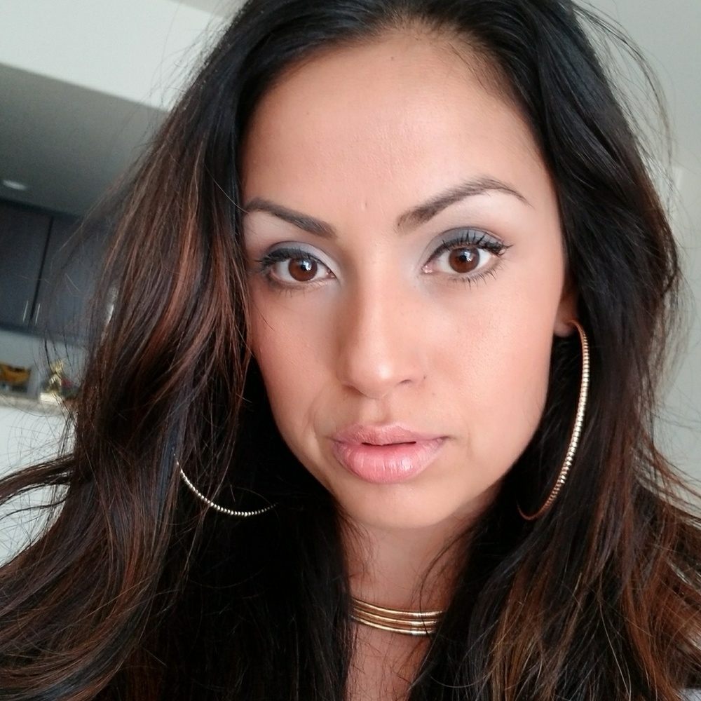 Meet your Posher, Vanessa