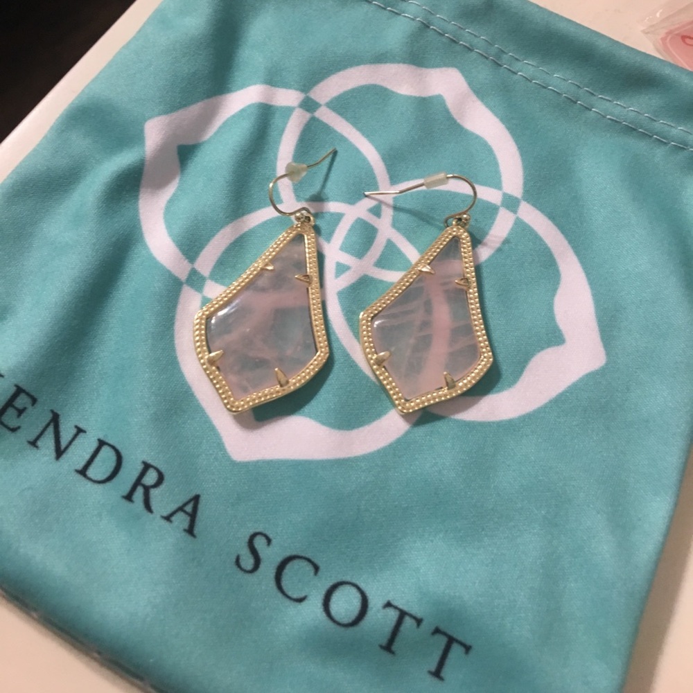 Carla drop earrings rose quartz