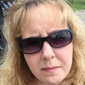 Meet your Posher, Tracy