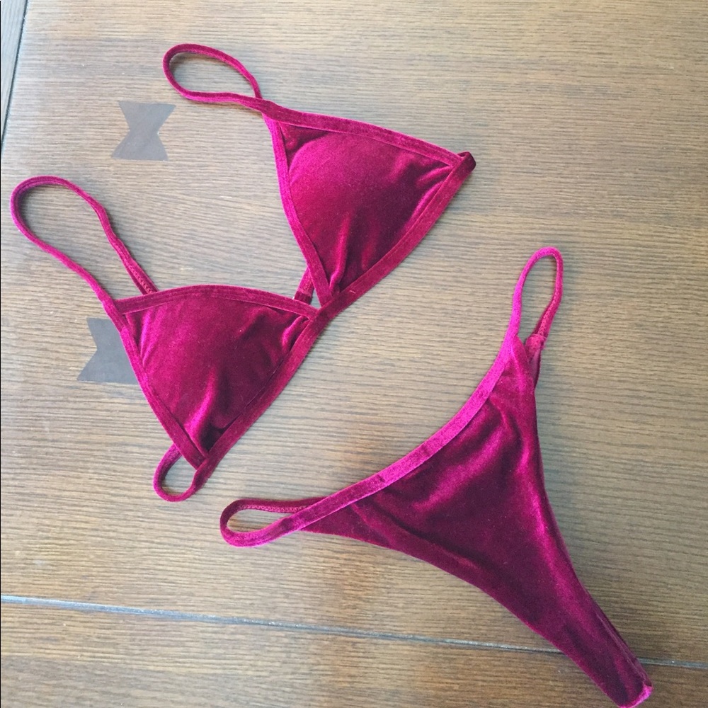 Velvet bikini