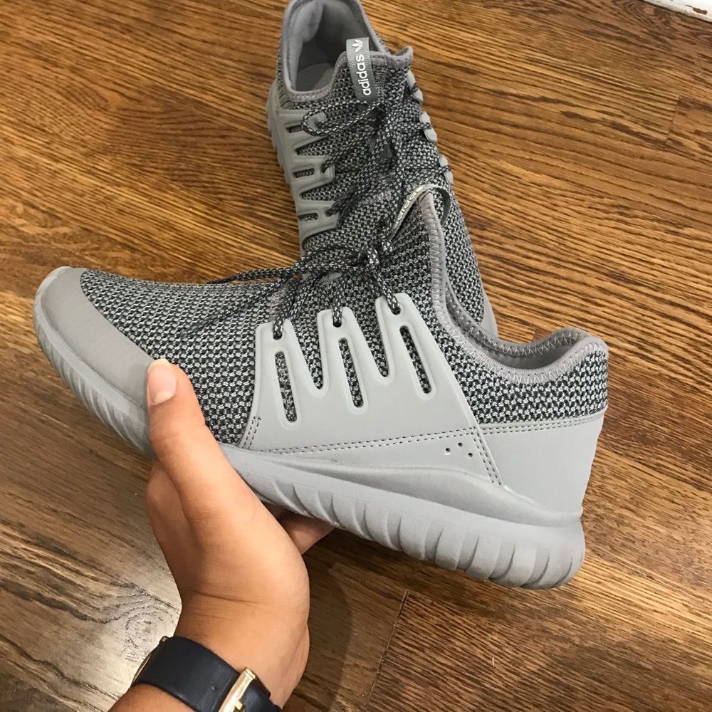 ADIDAS TUBULAR GREY. OUTSTANDING PRICE