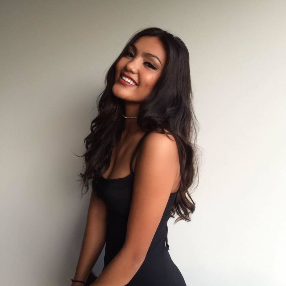 Meet your Posher, Layla