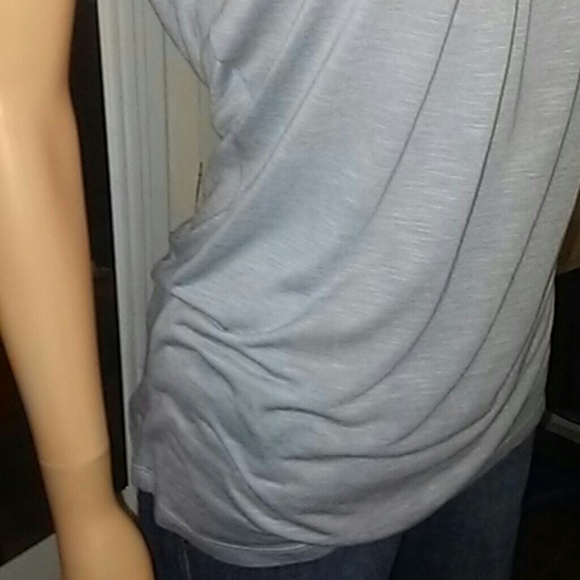 FLEURISH WOMEN'S TOP - Picture 3 of 8