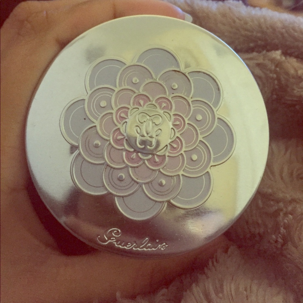 NWOT Full Guerlain Meteorites in Medium 3
