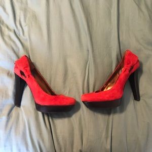 Jessica Simpson Red Heels!