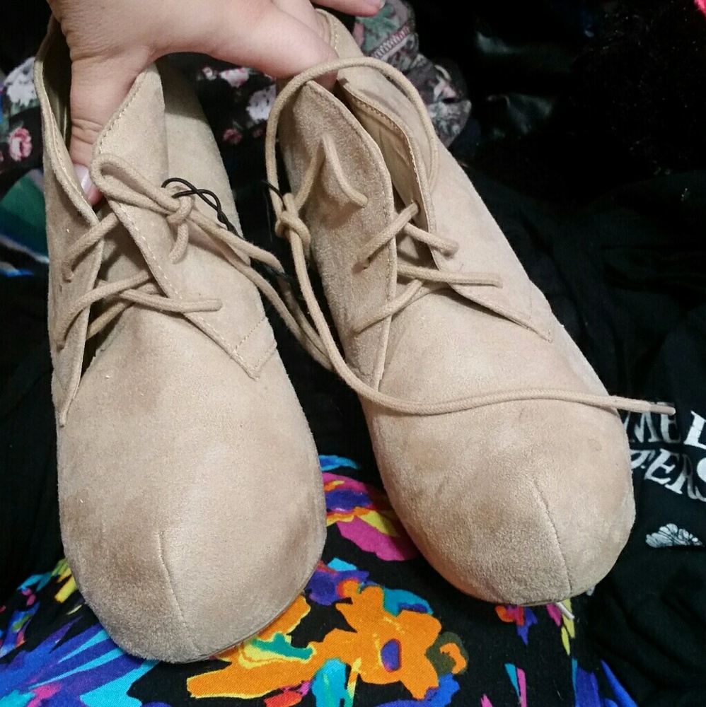 Spring Cleaning!!!! Cute booties