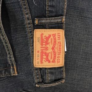 Men Levi jeans