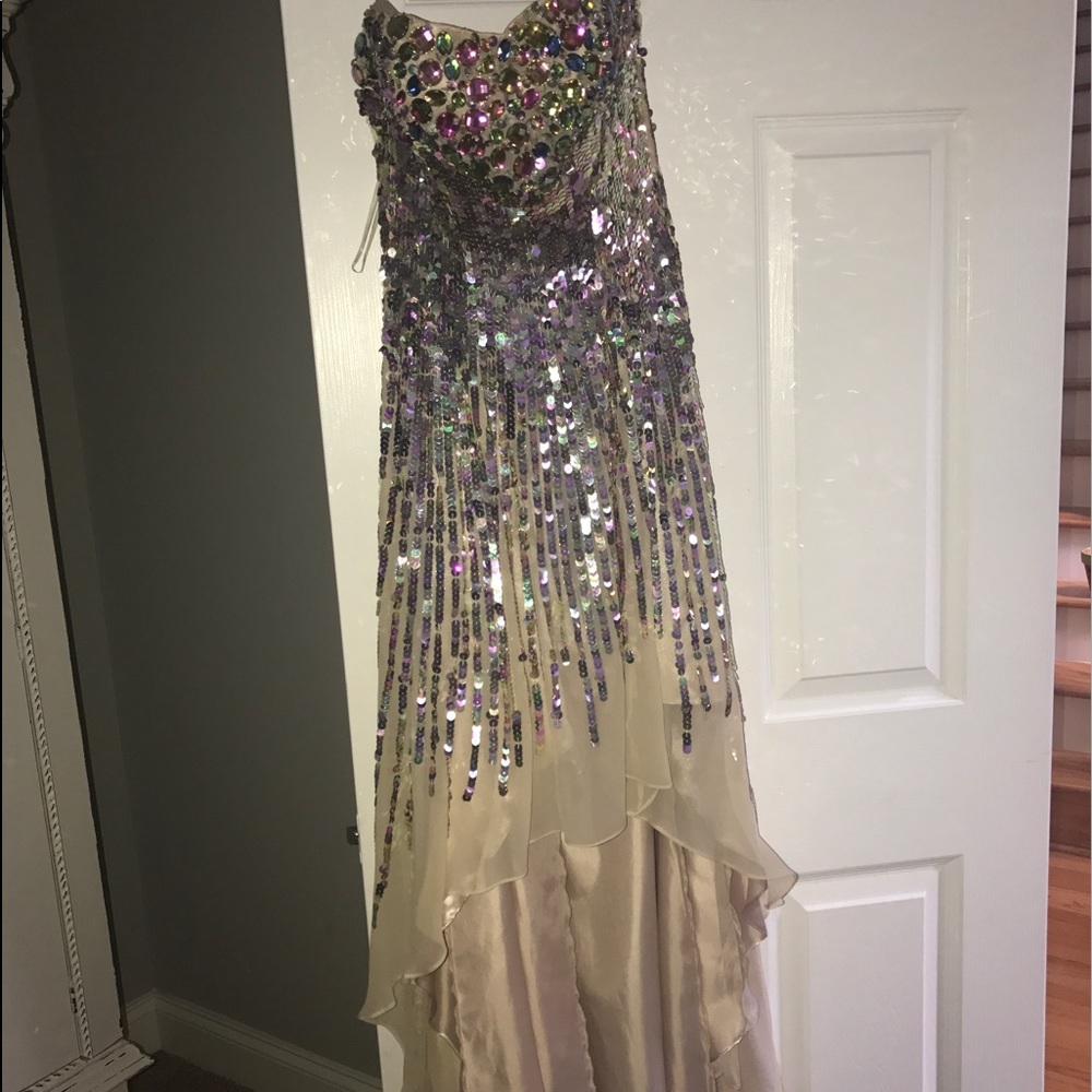 Sherri Hill evening gown