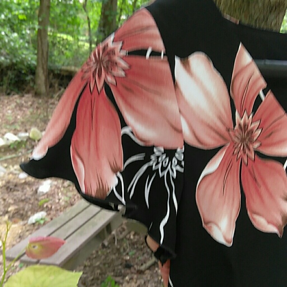 Metaphor Dress - Picture 3 of 6