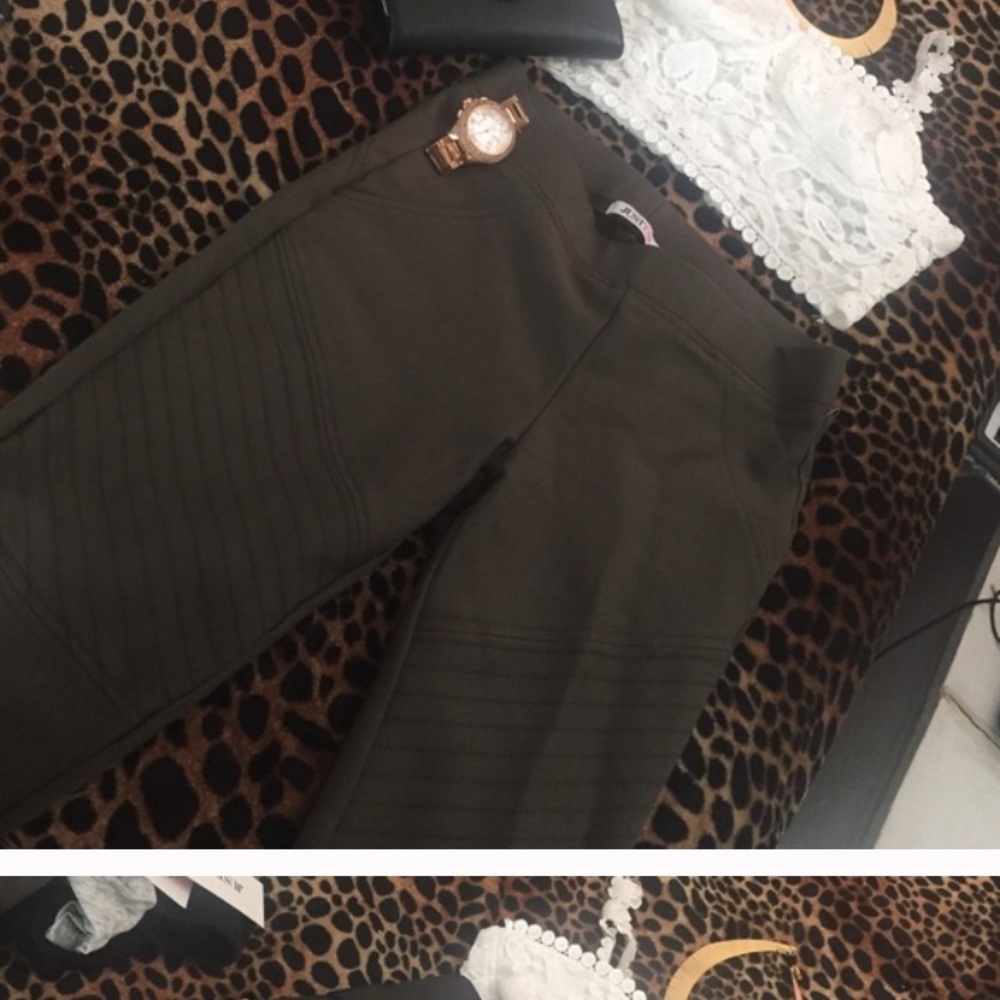 Olive green Pants
