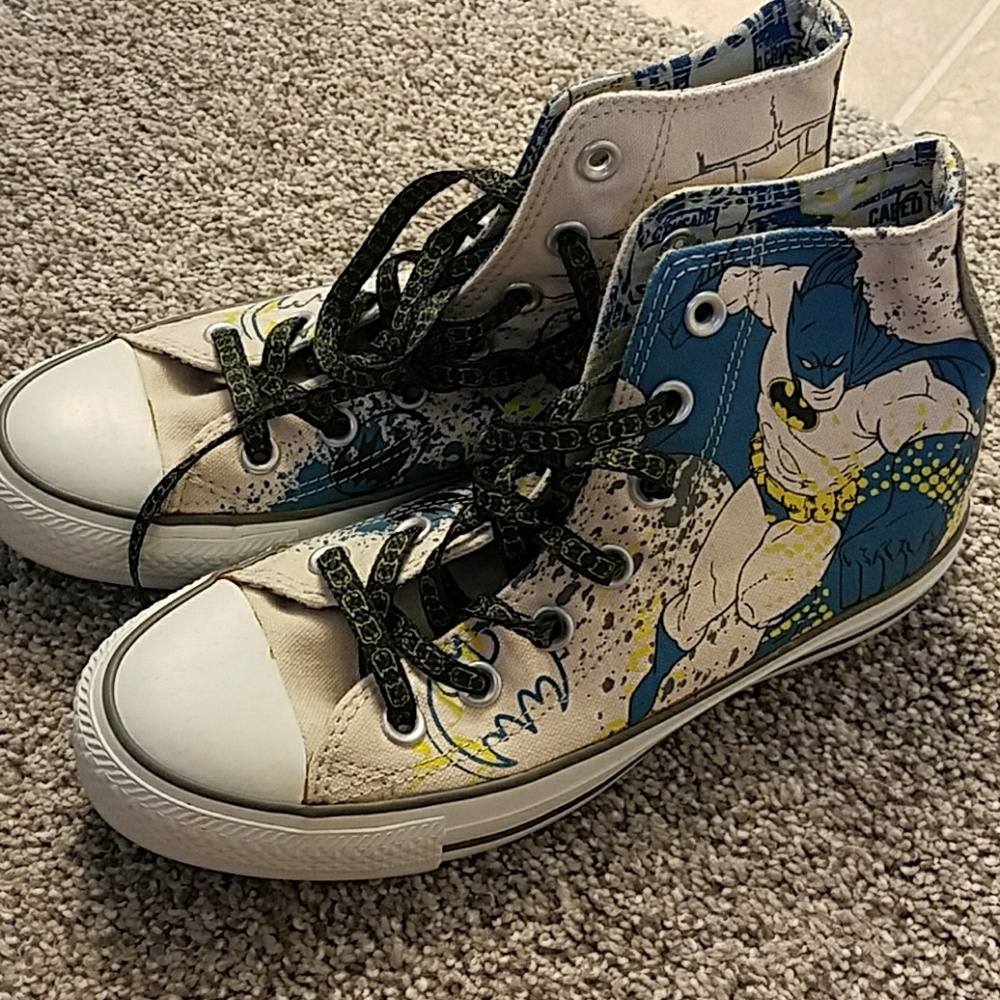 Batman limited edition converse sneakers