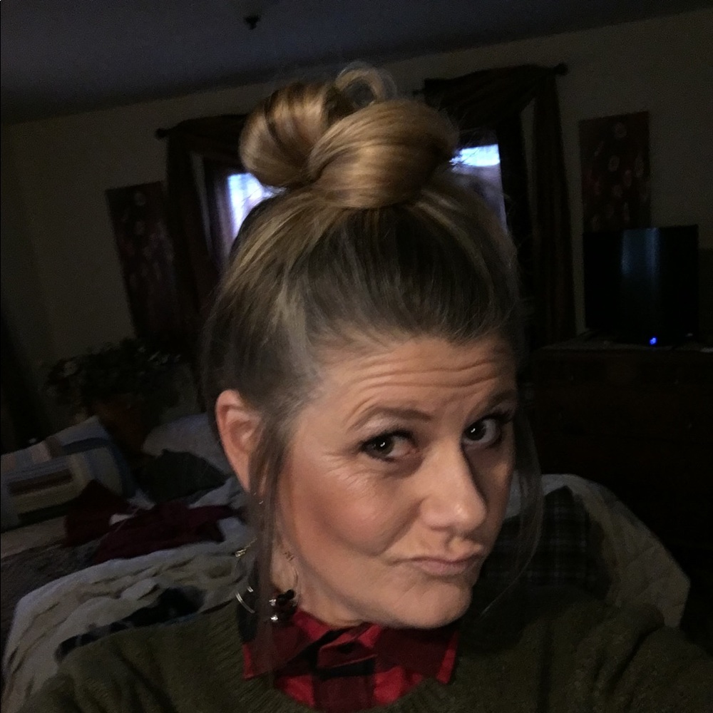 Meet your Posher, Amy