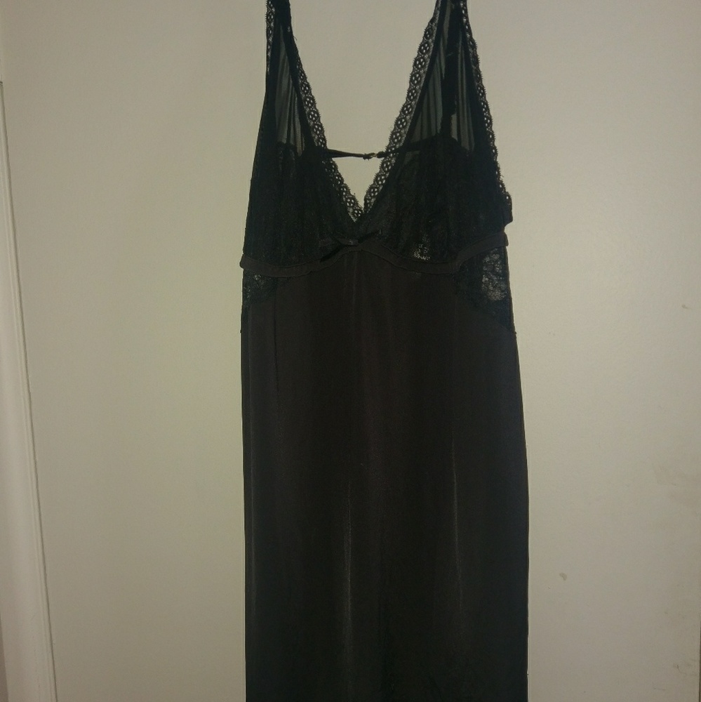 NWOT Cacique XL 18 black nightie lingerie