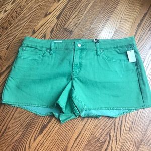 Gap cut off shorts