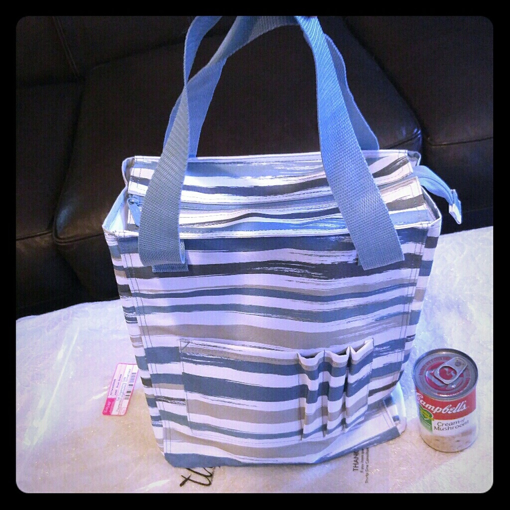 ***SOLD*** Great Thirty One Gifts Tote.