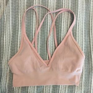 Lululemon plunge seamlessly size 4