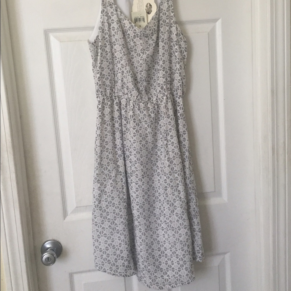 ✨ Lucky Brand dress 100%silk; size small - Picture 7 of 7