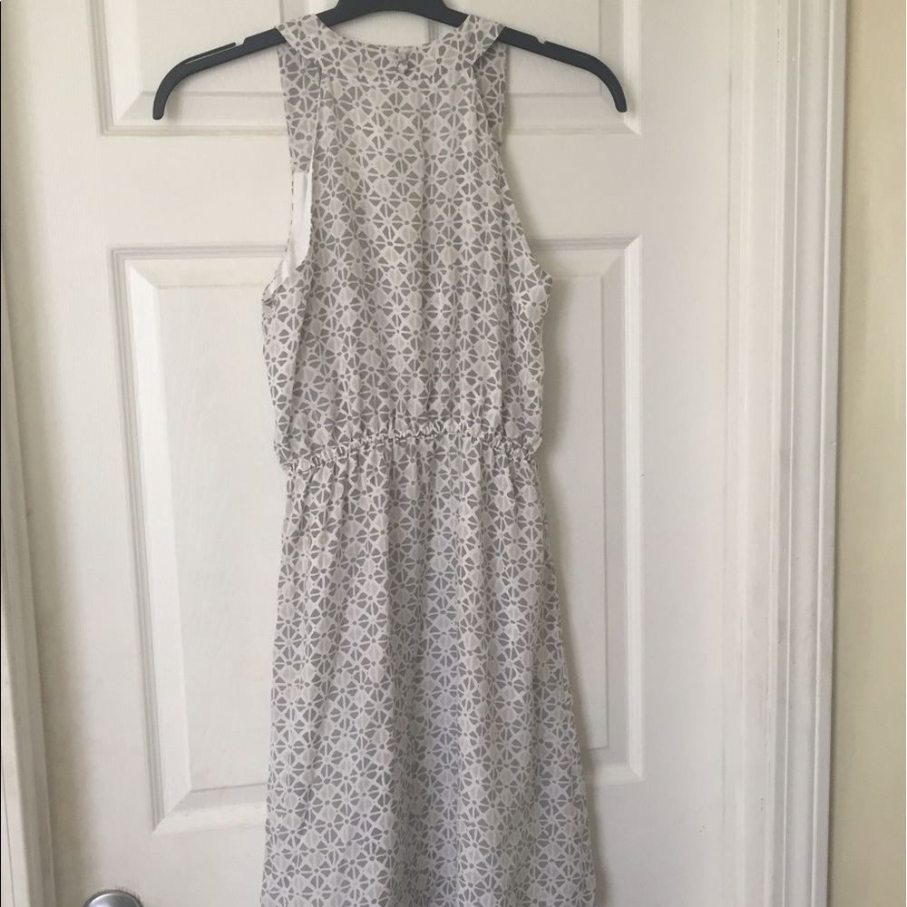 ✨ Lucky Brand dress 100%silk; size small - Picture 4 of 7