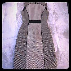 Tahari Arthur S Levine