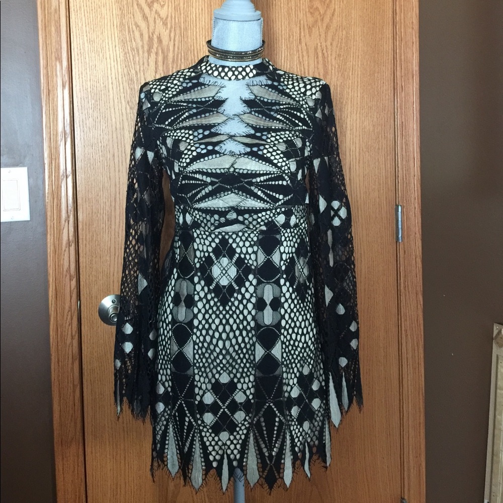 🔥🔥SOLD BNWT FREE PEOPLE DRESS SZ 0 SOLD