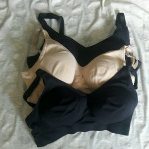 (3) Medela nursing bras