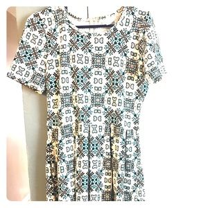 Lularoe Amelia sz Large